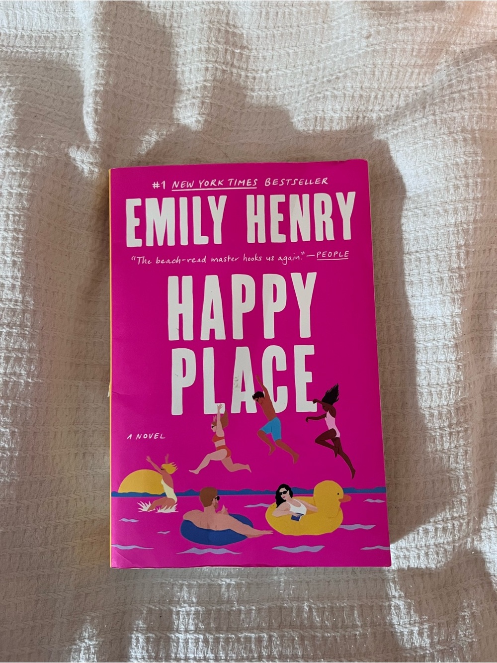 Happy place by Emily Henry